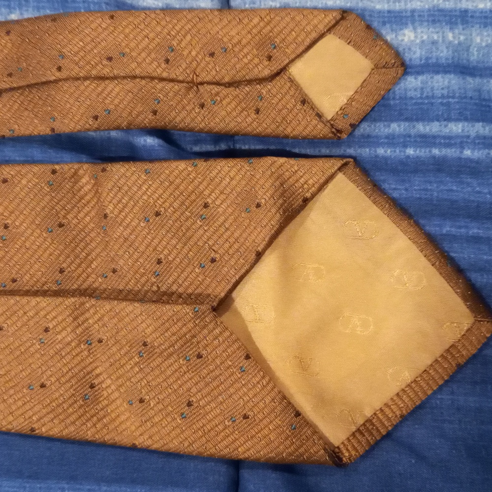 Vintage Valentino Silk Tie (Handmade In Italy*)